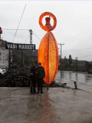 Büyük ekmek maketi Alanya